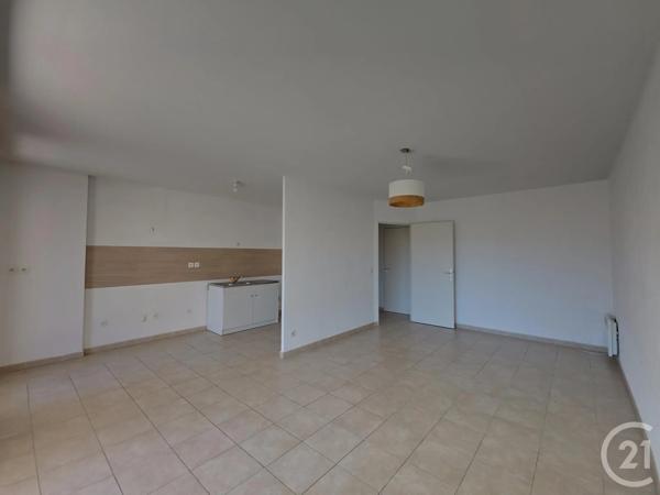 Appartement F3 à vendre  3 pièces - 65,44 m 2   MARSEILLE  - 13004