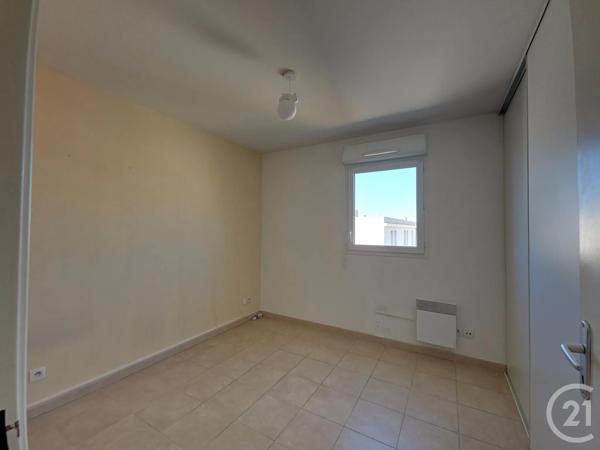 Appartement F3 à vendre  3 pièces - 65,44 m 2   MARSEILLE  - 13004