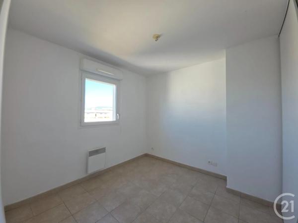 Appartement F3 à vendre  3 pièces - 65,44 m 2   MARSEILLE  - 13004