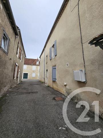 Immeuble à vendre  225 m2 SAUVETERRE DE BEARN - 64