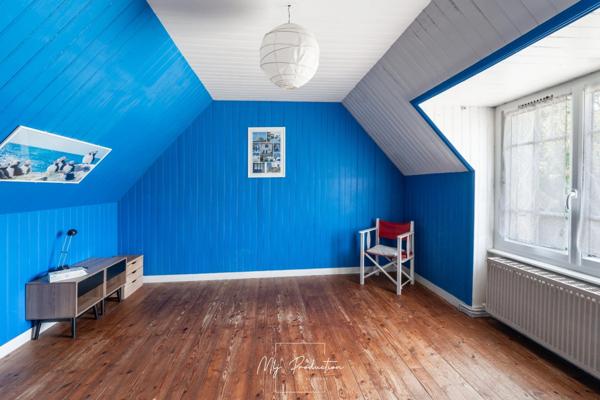 A 5' à pied du bord de mer, maison de CHARME, PLAGES à pied et accès direct GR 34 !