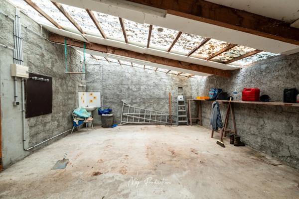 A 5' à pied du bord de mer, maison de CHARME, PLAGES à pied et accès direct GR 34 !