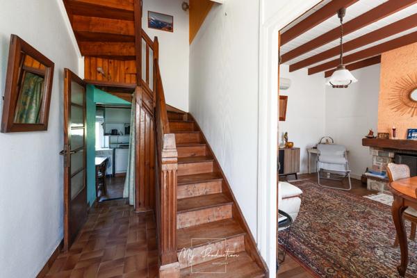 A 5' à pied du bord de mer, maison de CHARME, PLAGES à pied et accès direct GR 34 !