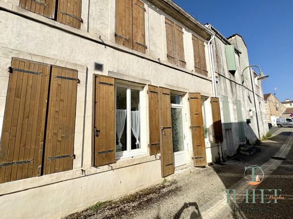 APPARTEMENT PLAIN-PIED EN CENTRE VILLE