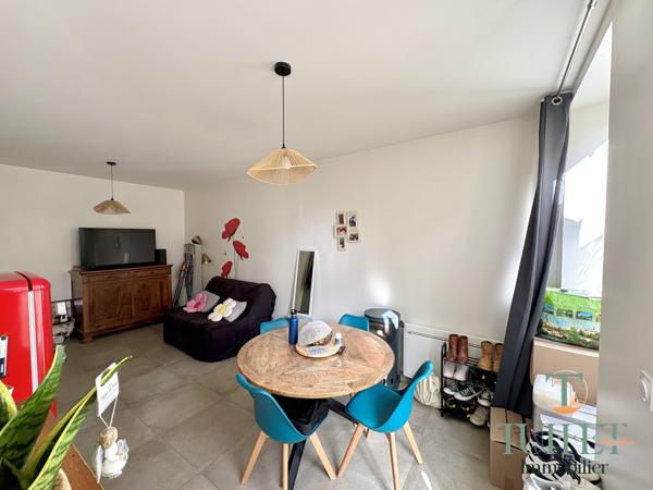 APPARTEMENT PLAIN-PIED EN CENTRE VILLE