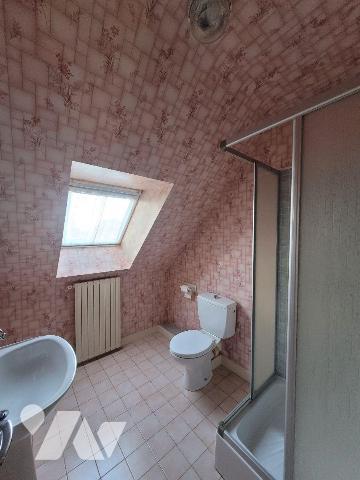 Maison à Vendre à Pleurtuit (35730) en Ille-et-Vilaine (35)

Cette maison d'une surface habit...