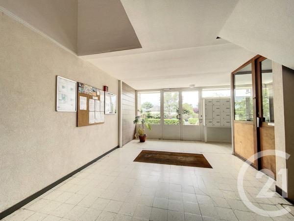 Appartement F4 à vendre  4 pièces - 68,54 m2 TOURS - 37