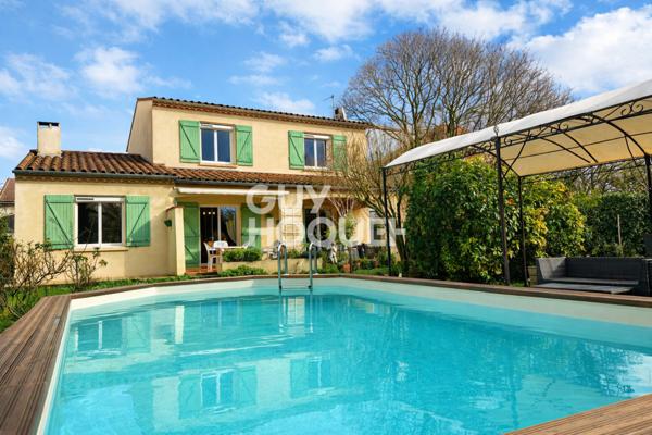 MAISON À VENDRE DE 5 PIÈCES DE 140,00 M²