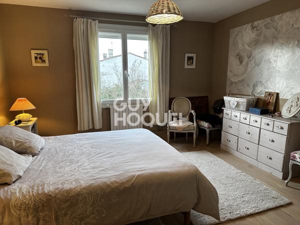 MAISON À VENDRE DE 5 PIÈCES DE 140,00 M²