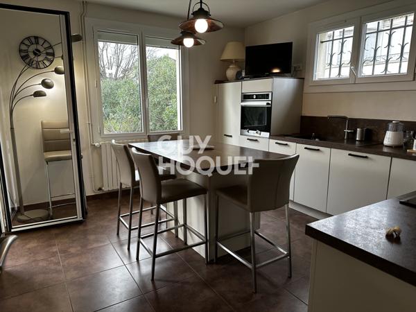 MAISON À VENDRE DE 5 PIÈCES DE 140,00 M²