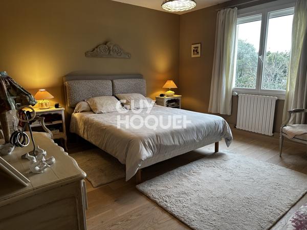 MAISON À VENDRE DE 5 PIÈCES DE 140,00 M²