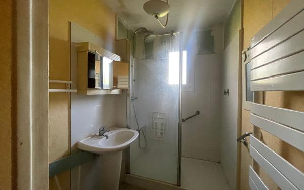 Maison à vendre    5 pièces •  Romegoux