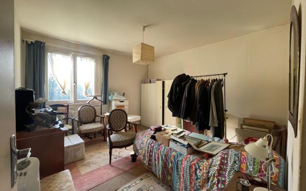 Maison à vendre    5 pièces •  Romegoux