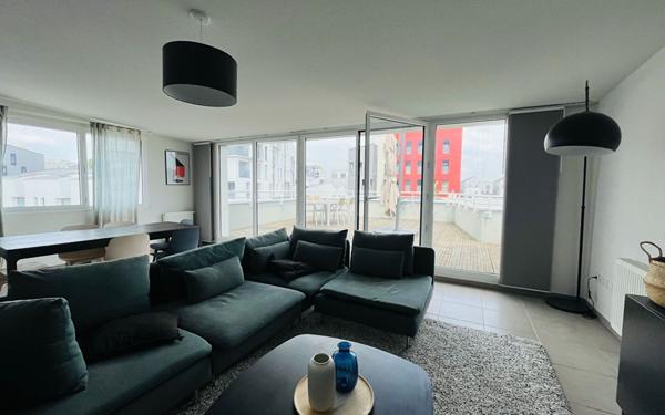 Appartement à louer    2 pièces •  Bordeaux