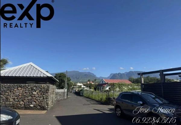 ✨ Élégance & Confort Moderne à Ligne Paradis – Duplex 4 pièces avec vastes extérieurs ✨