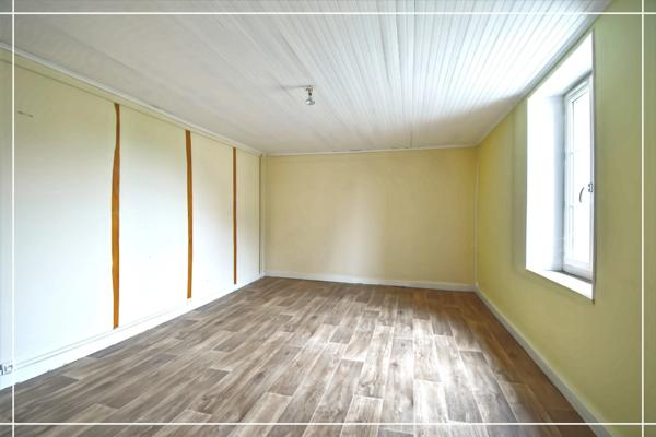 Maison à louer 6 pièces MAISONNAIS (18)