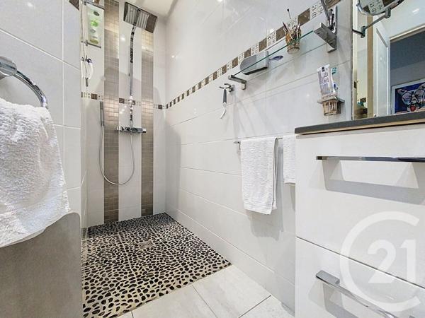 Maison à vendre  5 pièces - 160 m2 TONNAY CHARENTE - 17