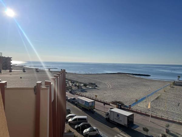 Appartement traversant type T3 de 72m2