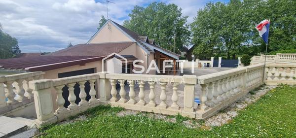 CHARMANTE MAISON TRADITIONNELLE RENOVEE DANS UN SECTEUR TRANQUILLE