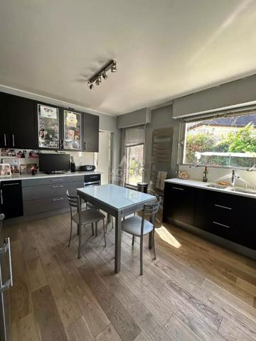 Propriété Maisons Laffitte - 8 pièce(s) €1 600 000 ** - Référence 4544