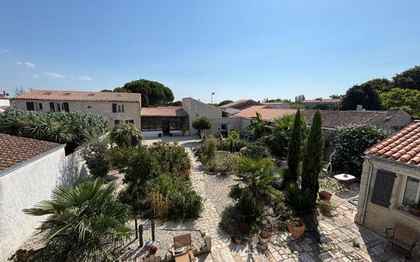 Maison à vendre    9 pièces •  Saint-Georges-d'Oléron