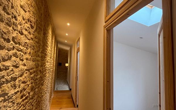 Maison à vendre    9 pièces •  Saint-Georges-d'Oléron