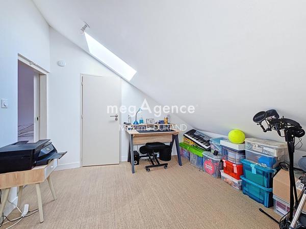 Maison à CHOLET, 49300 - 5 pièces 135m²