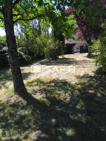 Grand terrain plat centre Rabastens