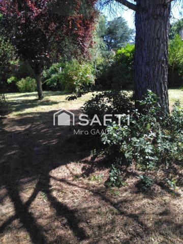 Grand terrain plat centre Rabastens