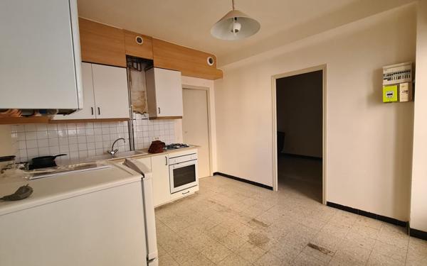 Appartement à louer    2 pièces •  Mèze