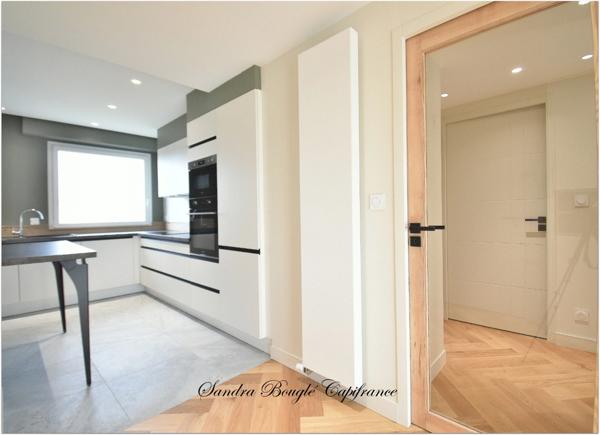 Appartement à vendre 4 pièces centre ville de LAVAL (53)