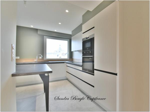 Appartement à vendre 4 pièces centre ville de LAVAL (53)