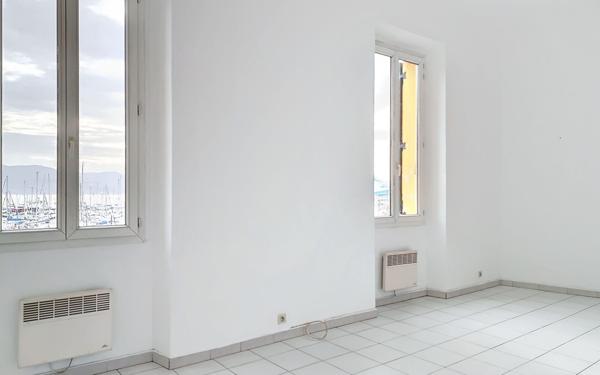 Appartement à louer    3 pièces • 61,48 m2 Ajaccio