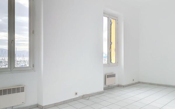 Appartement à louer    3 pièces • 61,48 m2 Ajaccio