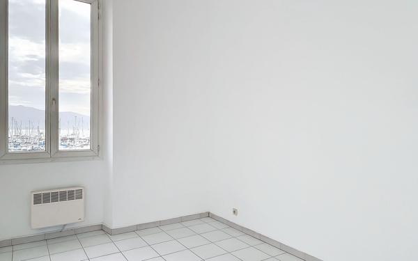 Appartement à louer    3 pièces • 61,48 m2 Ajaccio