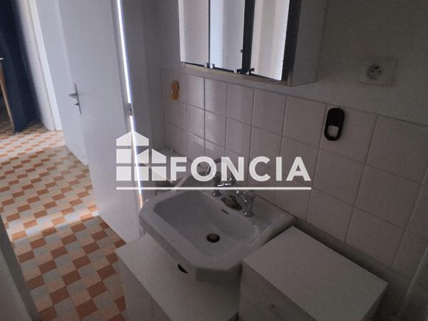 Location Appartement 4 pièces 63.51 m² - 15/17/19 BARRAL DE MONTFERRAT Grenoble 38100
