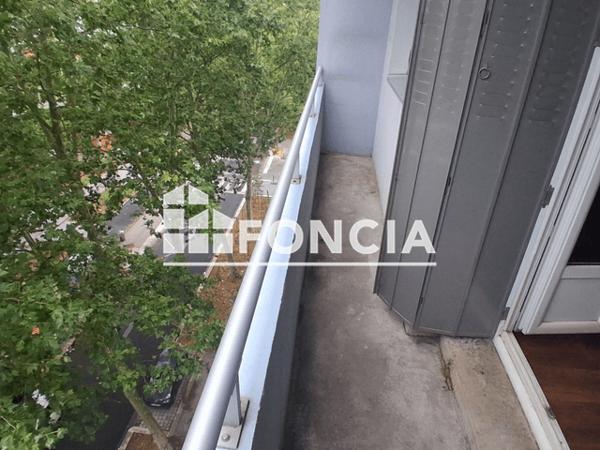 Location Appartement 4 pièces 63.51 m² - 15/17/19 BARRAL DE MONTFERRAT Grenoble 38100