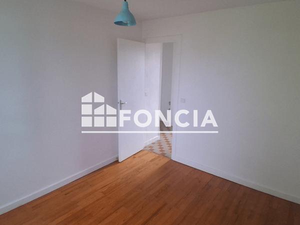 Location Appartement 4 pièces 63.51 m² - 15/17/19 BARRAL DE MONTFERRAT Grenoble 38100