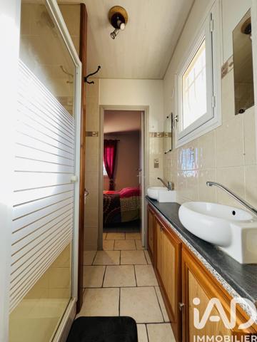 Maison à vendre 10 pièces 200 m² Roquefort-des-Corbières