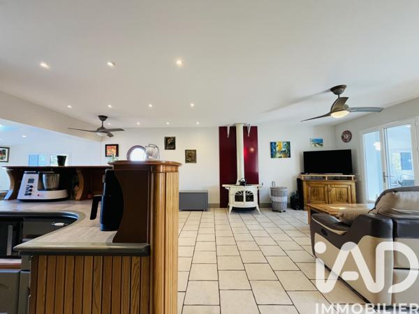 Maison à vendre 10 pièces 200 m² Roquefort-des-Corbières