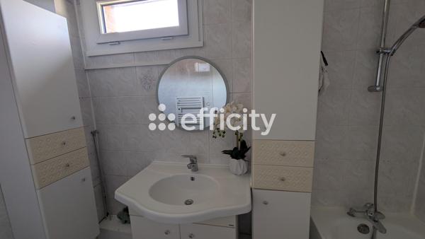 Maison 5 pièces - 85 m²