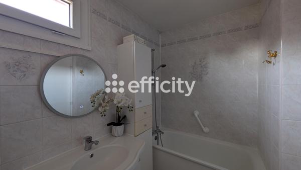 Maison 5 pièces - 85 m²