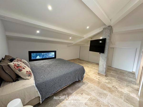 Une villa suspendue au coeur de Calvi