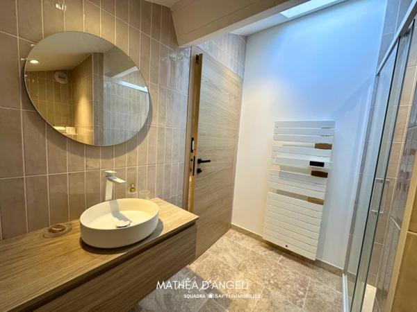 Une villa suspendue au coeur de Calvi