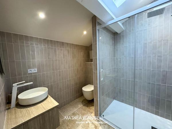 Une villa suspendue au coeur de Calvi