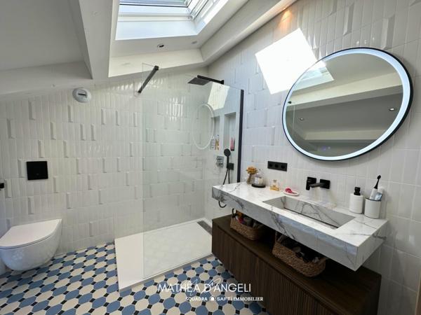 Une villa suspendue au coeur de Calvi