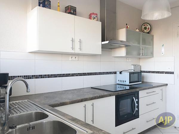 Appartement à vendre Cholet - 4 pièces, 69m² avec 2 chambre(s) à 144 000€ - AJP Immobilier Cholet