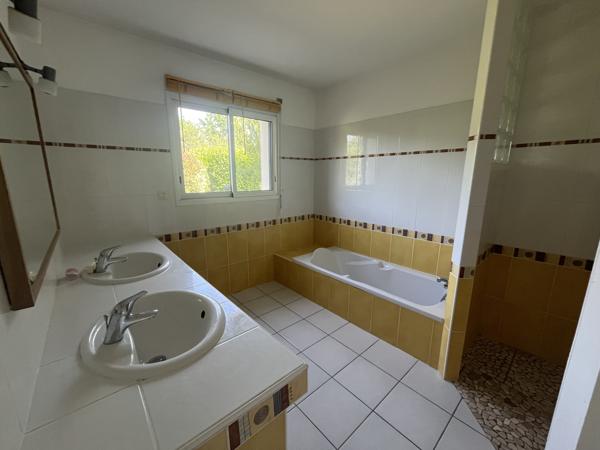 Élégante propriété familiale à vendre aux portes de Vannes