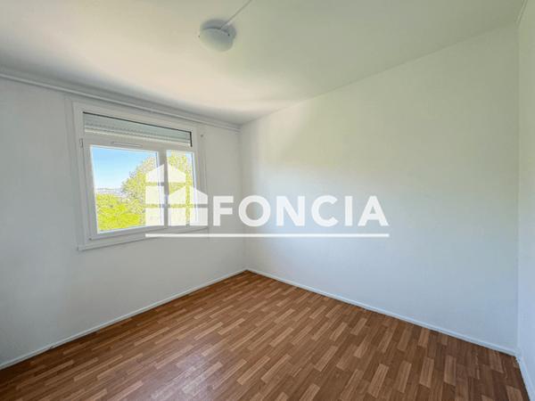 Location Appartement 3 pièces 55.42 m² - St Aubin Les Elbeuf 76410