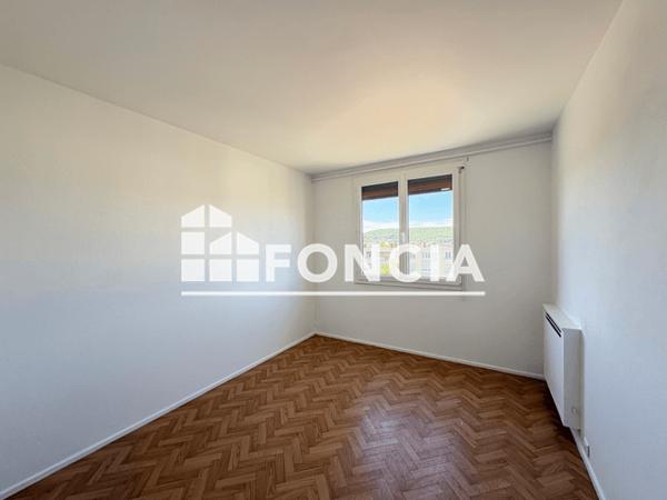 Location Appartement 3 pièces 55.42 m² - St Aubin Les Elbeuf 76410